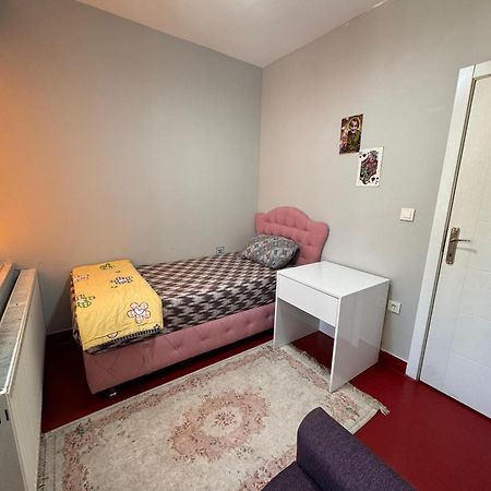 Transit 7 Apartment Истанбул Екстериор снимка